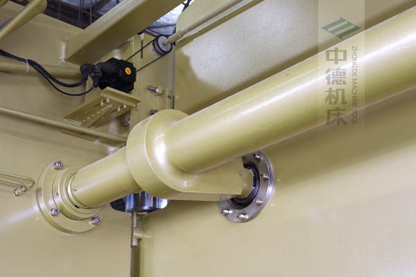 ZDP-20050高精度扭軸同步裝置，采用知名品牌關(guān)節(jié)軸承，經(jīng)久耐用.jpg