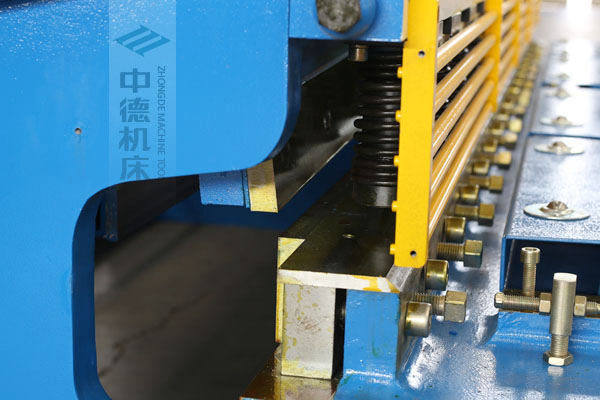 ZDS-432選用上海優(yōu)質(zhì)刀片，使用壽命更長.jpg